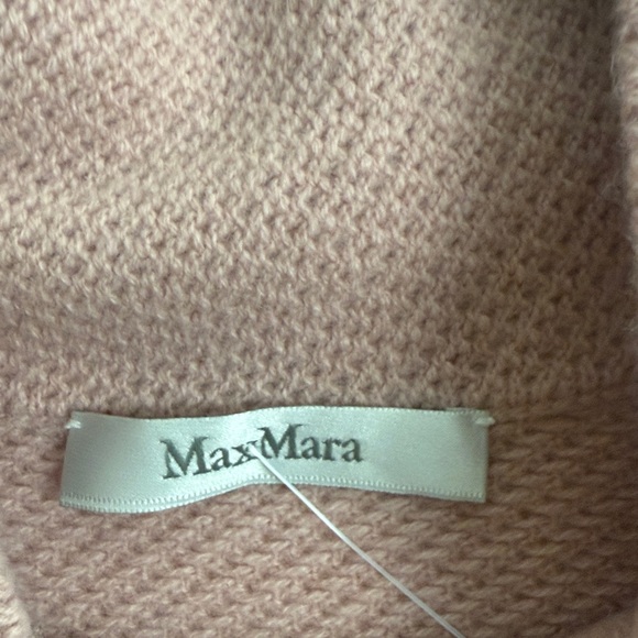 MaxMara Soft Dusty Pink Cashmere Blend Turtleneck Sweater - Picture 3 of 4